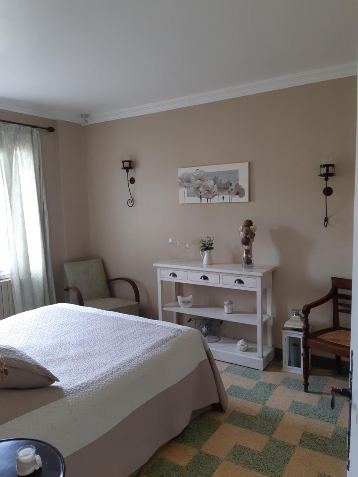 Cherche Midi Noves Zewnętrze zdjęcie